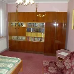 In 19268 Apartman *