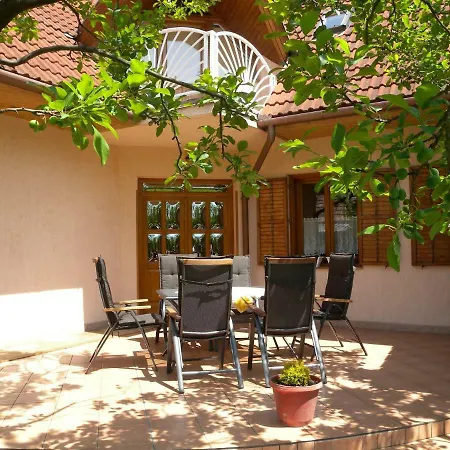 In 19268 Apartament