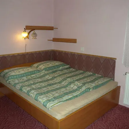 In 19268 Apartament
