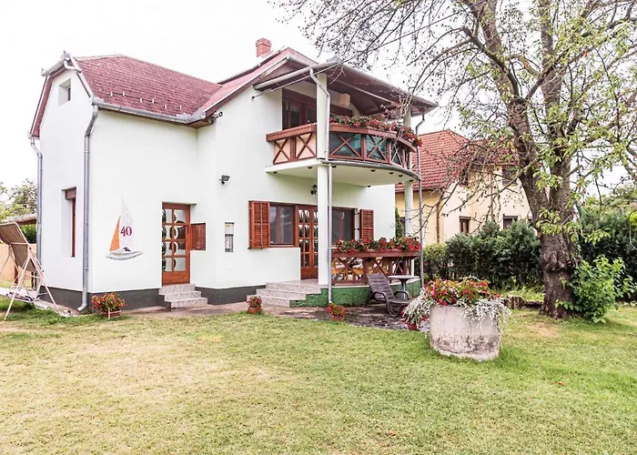 Appartement In 19268 *