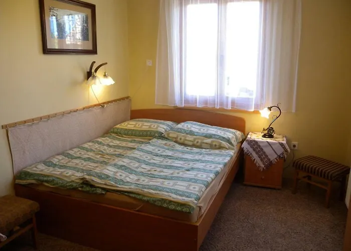 In 19268 Apartment *